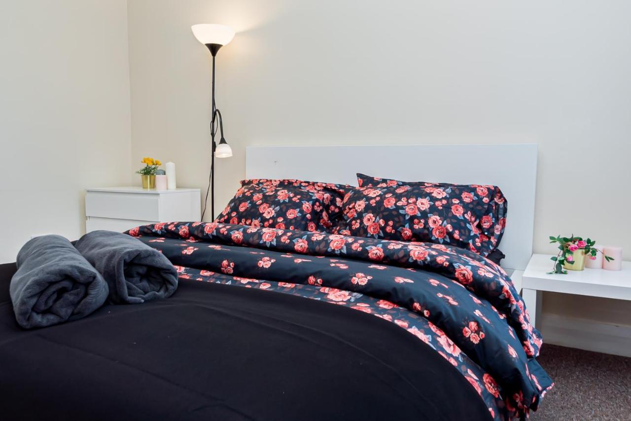 Shirley House 1, Guest House, Self Catering, Self Check In With Smart Locks, Use Of Fully Equipped Kitchen, Walking Distance To Southampton Central, Excellent Transport Links, Ideal For Longer Stays מראה חיצוני תמונה