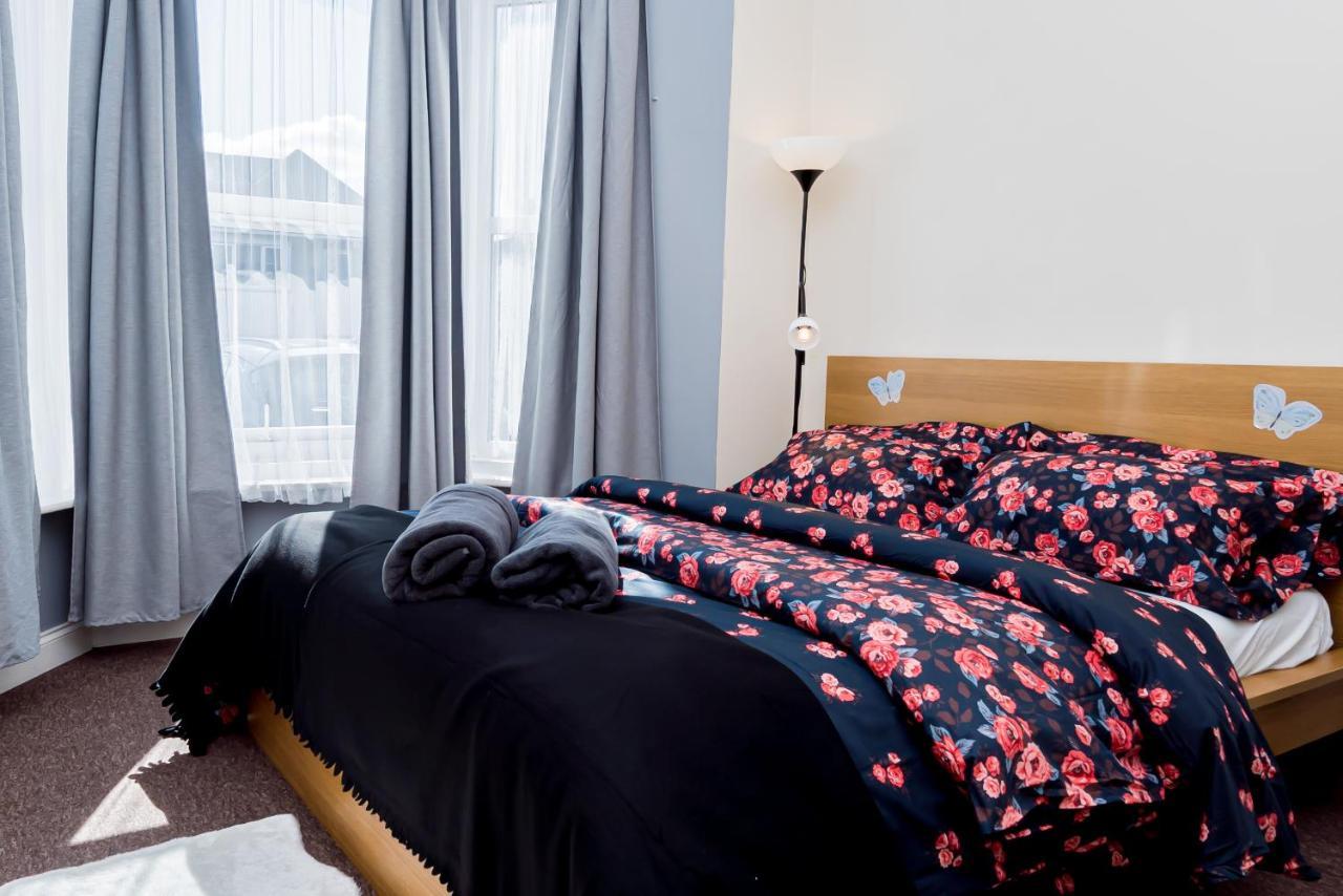 Shirley House 1, Guest House, Self Catering, Self Check In With Smart Locks, Use Of Fully Equipped Kitchen, Walking Distance To Southampton Central, Excellent Transport Links, Ideal For Longer Stays מראה חיצוני תמונה