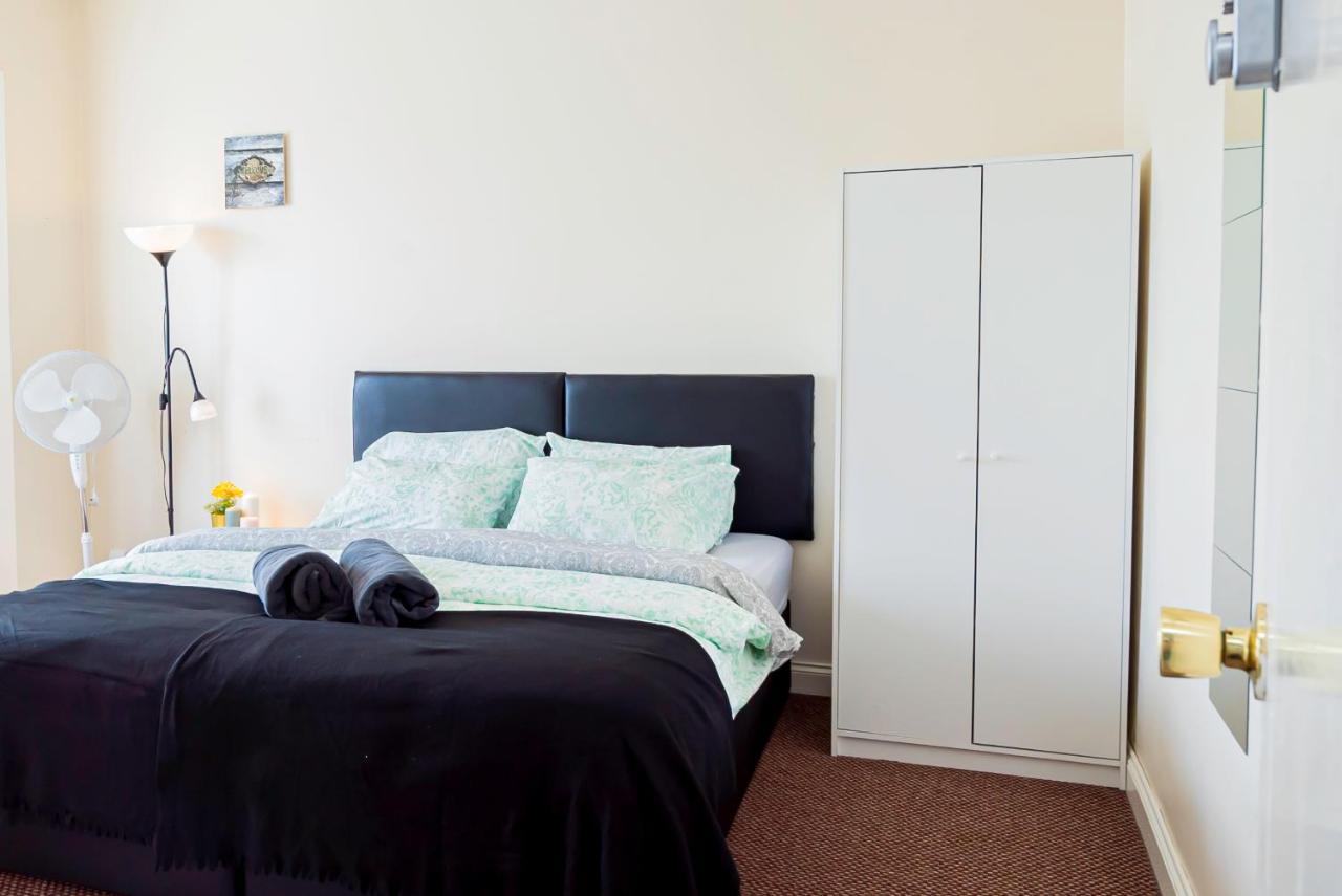 Shirley House 1, Guest House, Self Catering, Self Check In With Smart Locks, Use Of Fully Equipped Kitchen, Walking Distance To Southampton Central, Excellent Transport Links, Ideal For Longer Stays מראה חיצוני תמונה